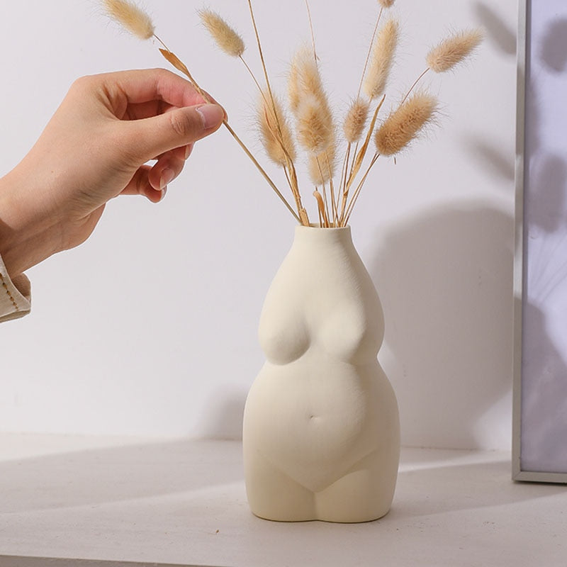 Ceramic Body Art Abstract Vases - Curve Queens