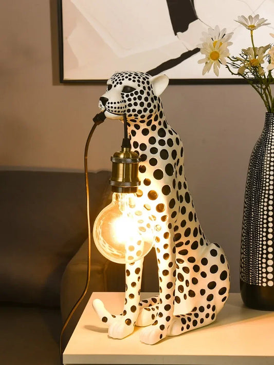 Modern Cheetah Sculpture Table Lamp