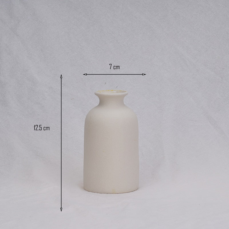 Minimalist  3-Piece Nordic Ceramic Vase Set
