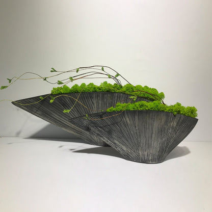 Nordic Fan-Shaped Resin Vases