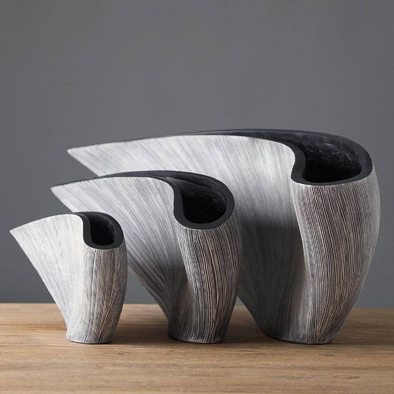 Nordic Fan-Shaped Resin Vases