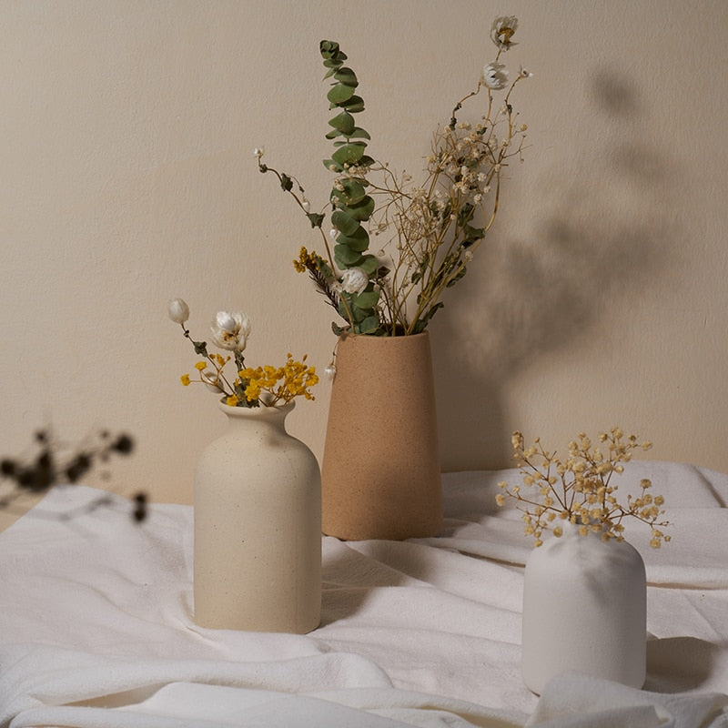 Minimalist  3-Piece Nordic Ceramic Vase Set